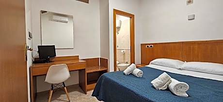 Single Room with Bathroom