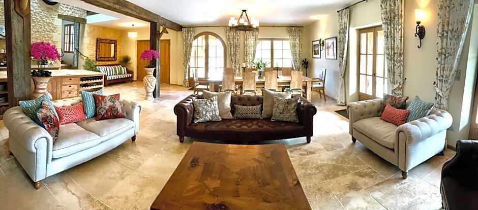 Les Cèdres du Linard, Chambres d'Hôtes B&B Near Lascaux, Montignac, Sarlat-la-Canéda, Dordogne