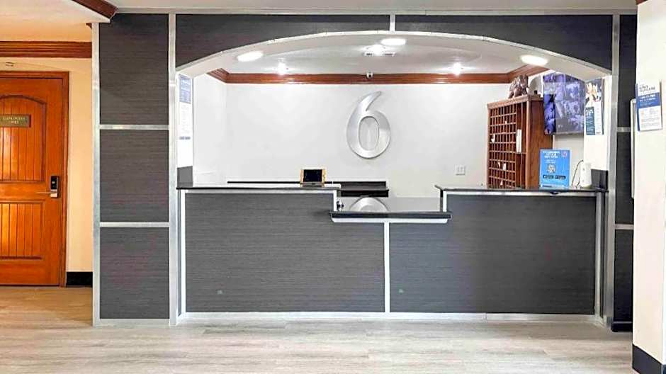 OYO Hotel Irving DFW Airport North