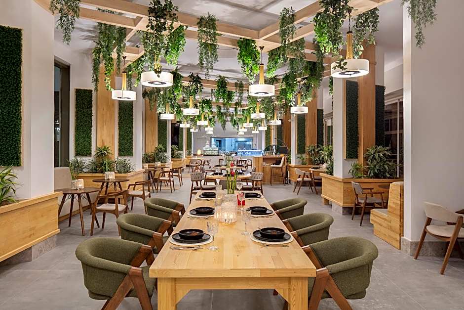 Nirvana Cosmopolitan