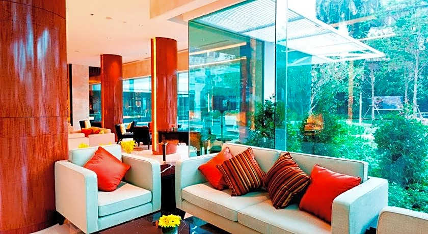 Royal Princess Larn Luang Hotel