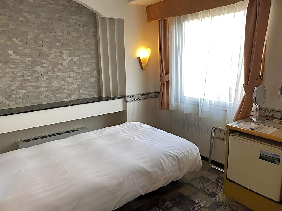 Toyoko Inn Okayama-Eki Nishiguchi-Migi