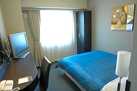 Superior Double Room with Small Double Bed - Smoking
