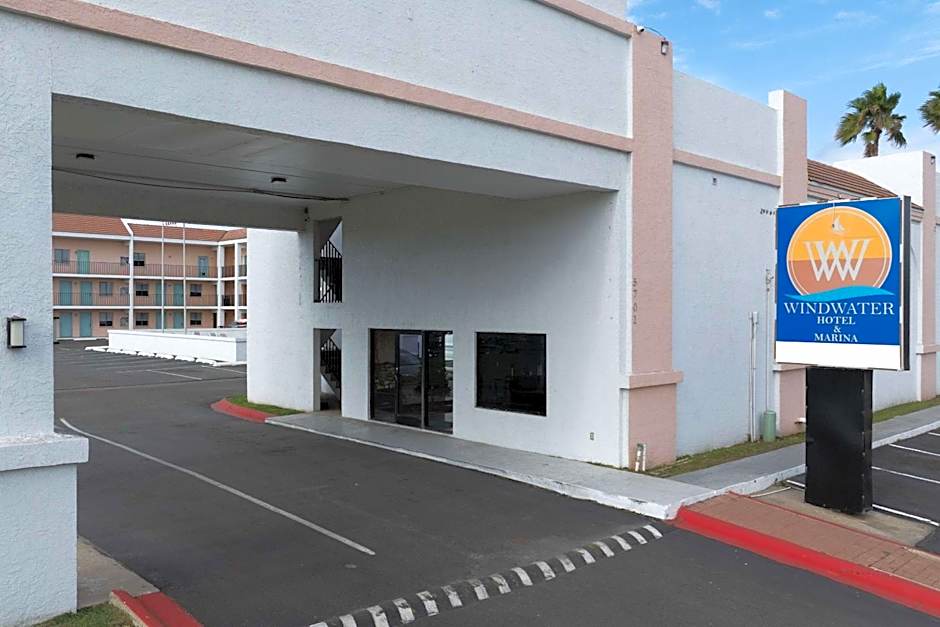 WindWater Hotel and Marina