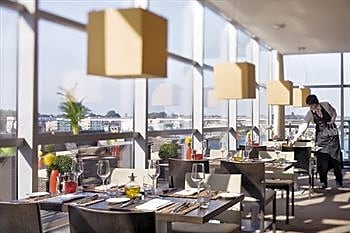 Mövenpick Hotel Amsterdam City Centre