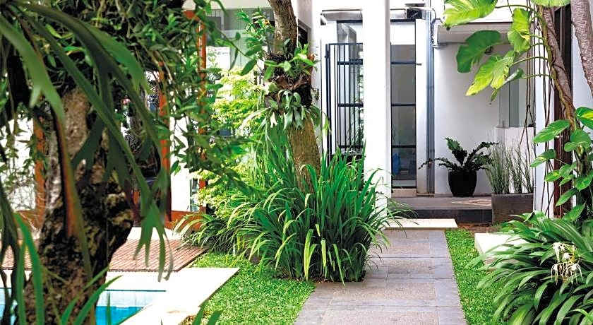 Chic Quarter Residence