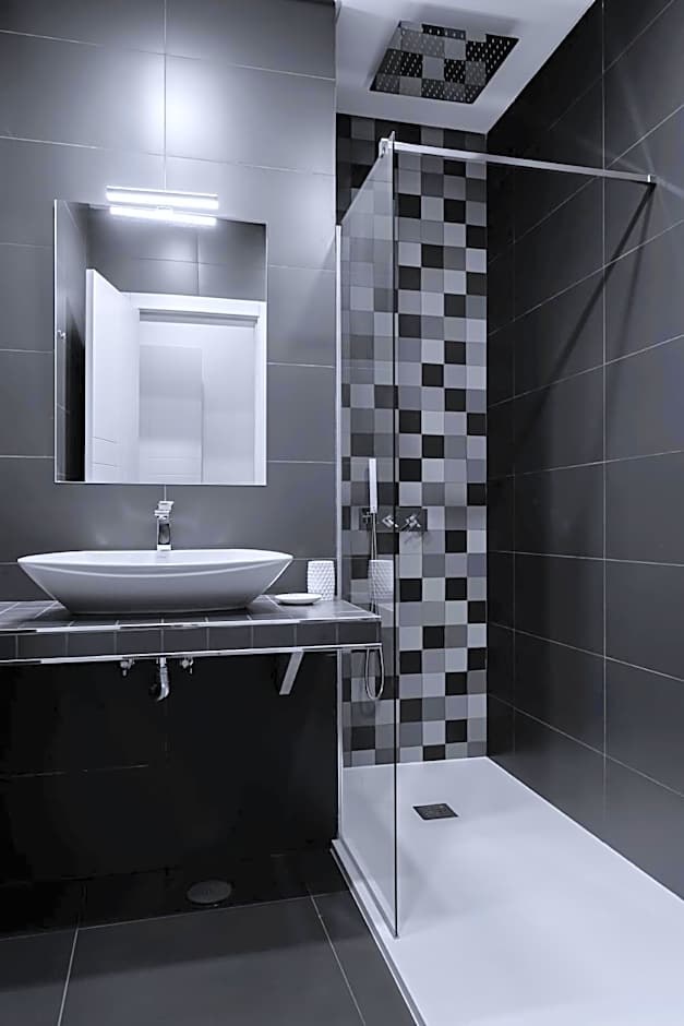 Ilheu 25 Peniche House