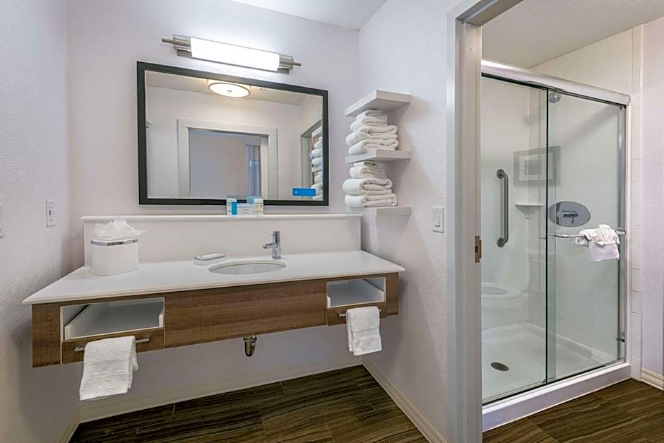 Hampton Inn By Hilton & Suites San Antonio Brooks City Base, TX
