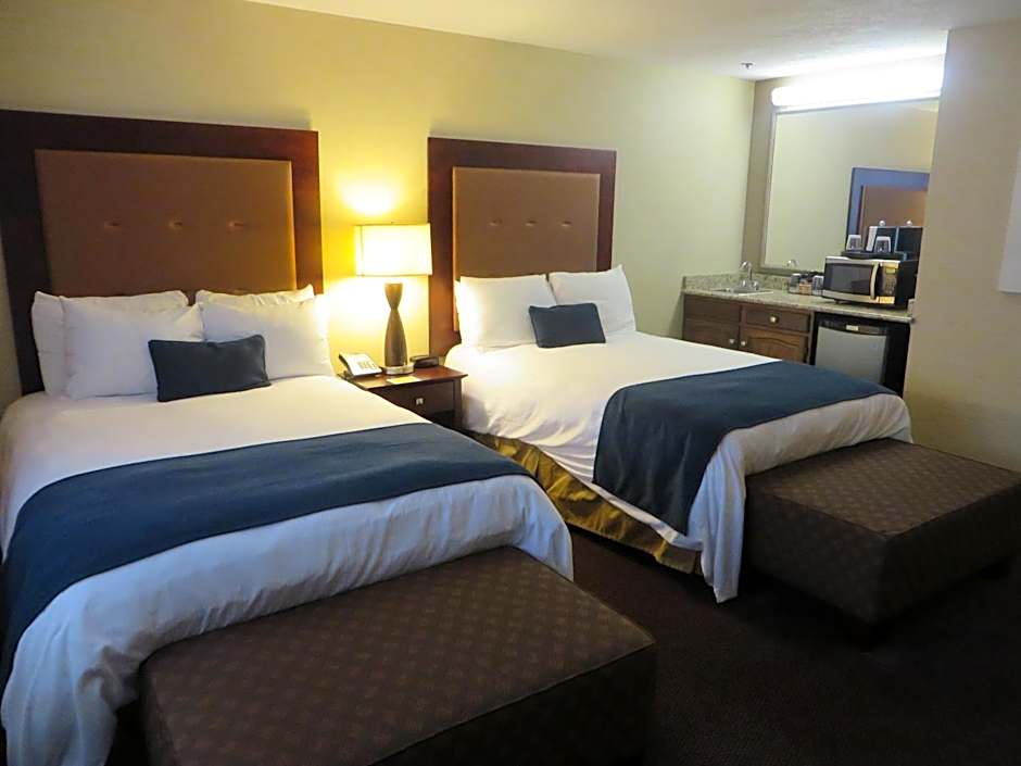 Ivy Court Inn and Suites