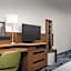 Fairfield Inn & Suites by Marriott Atlanta Stockbridge