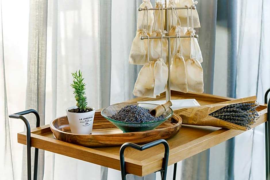 AC Hotel by Marriott Scottsdale North