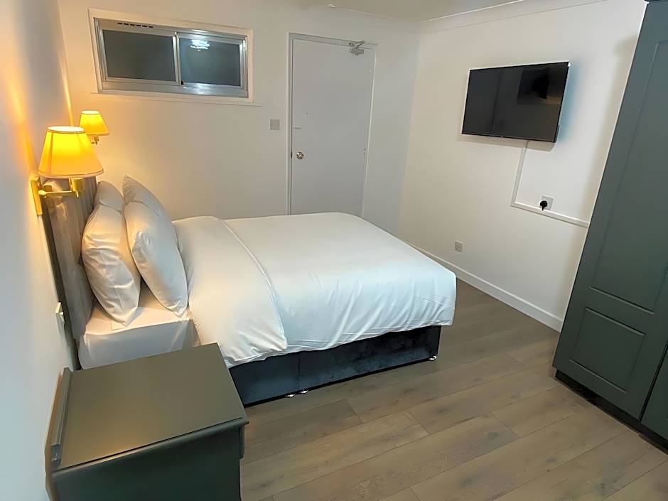 OYO The Rivenhall Hotel in Witham, Chelmsford