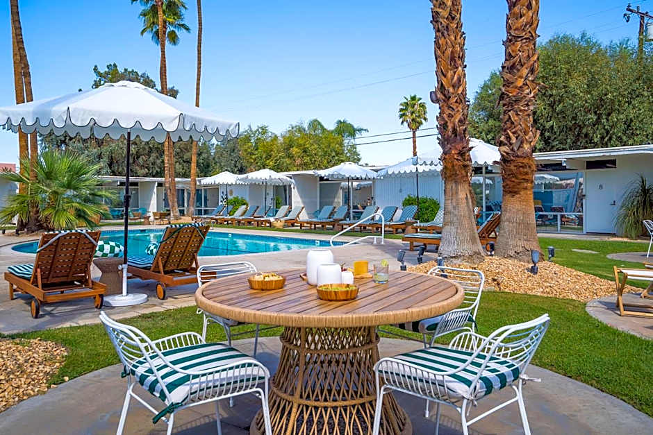 Monkey Tree Hotel by AvantStay Stylish Hotel in Palm Springs w Pool