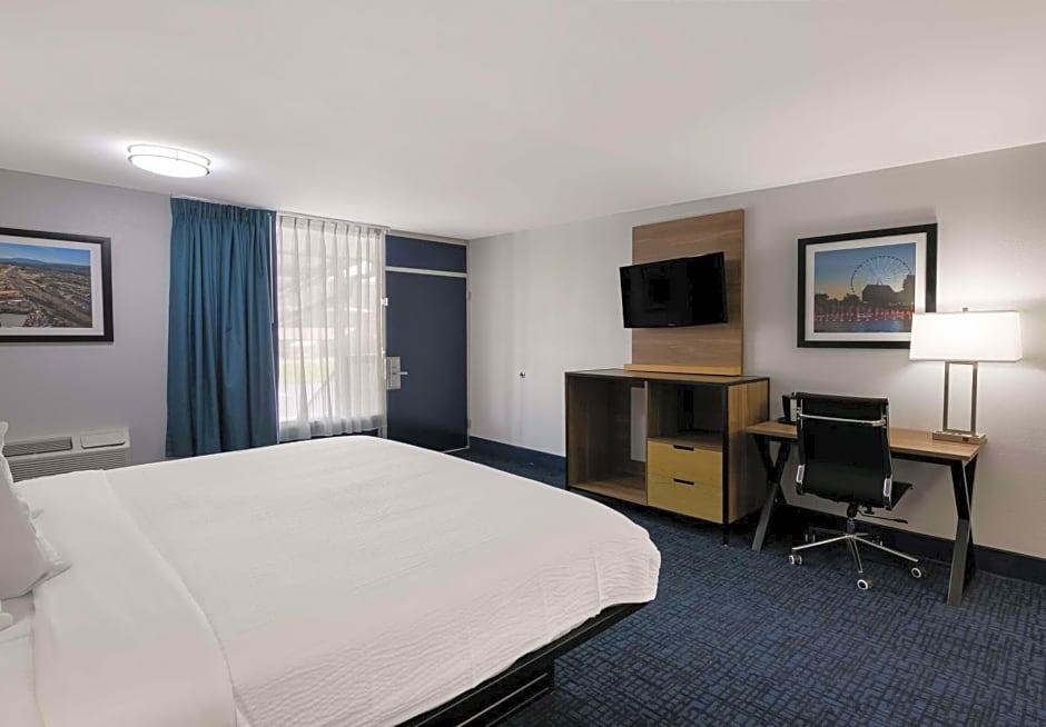 SureStay Plus by Best Western Pigeon Forge