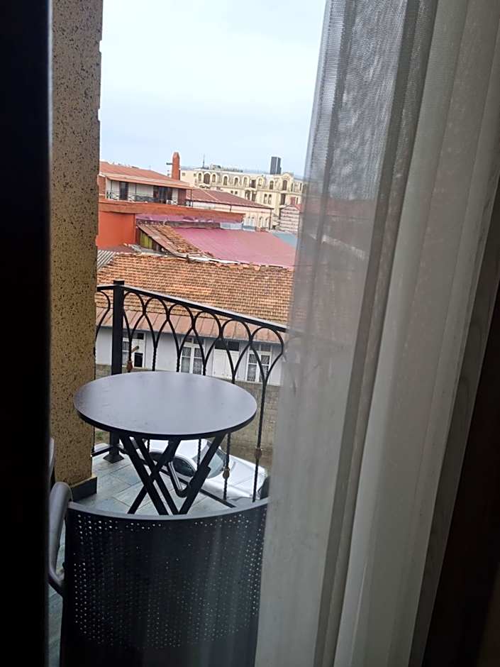 MAHALI HOTEL
