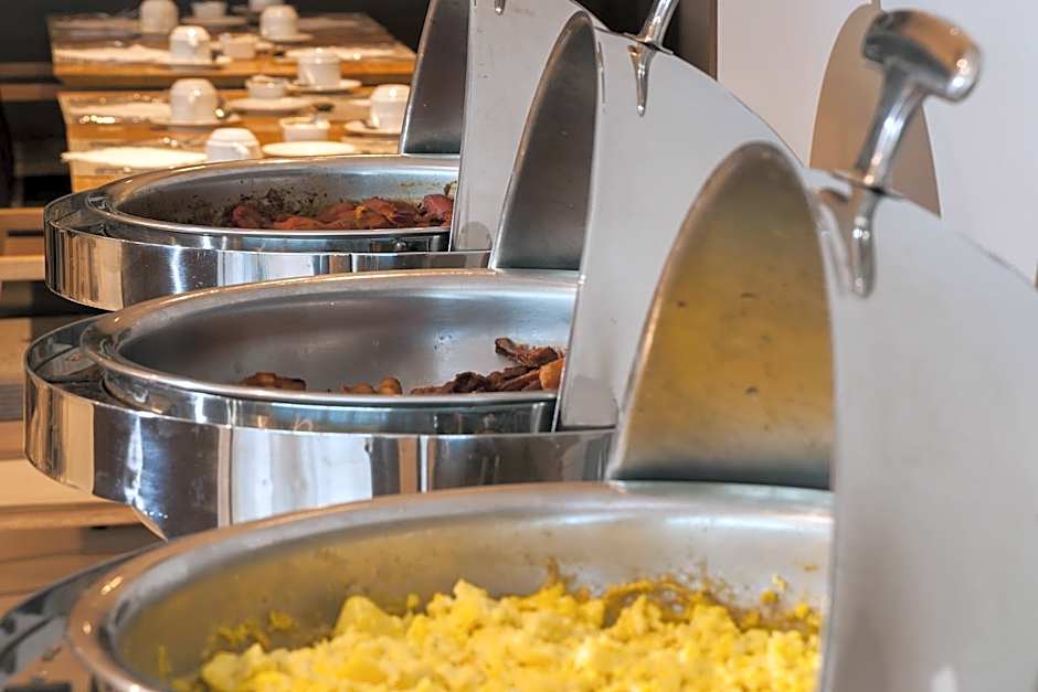 Americas Barra Hotel