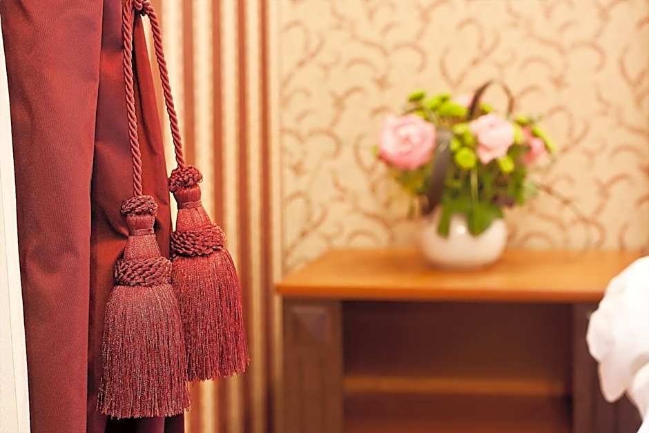 Best Western Plus Bristol Hotel