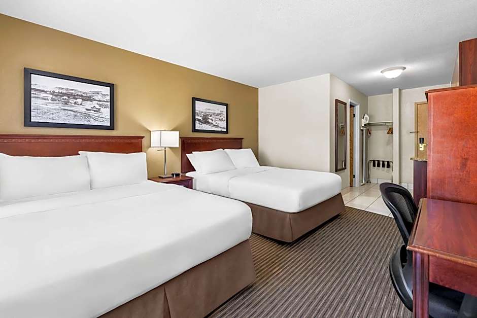 SureStay Plus Hotel by Best Western Drumheller