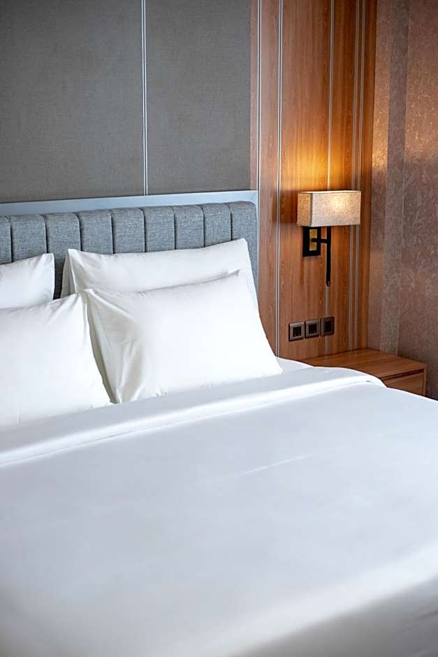 Taman Prakerti Bhuana Hotel