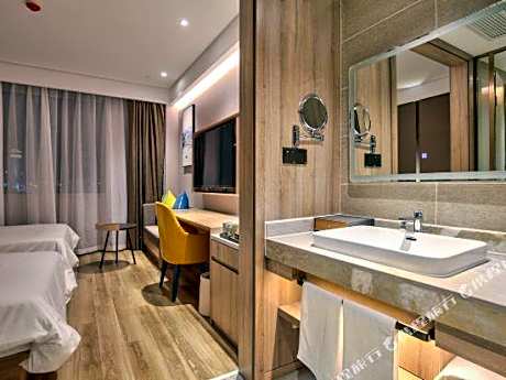 Hanting Youjia Hotel (Ningbo Century Oriental Plaza)