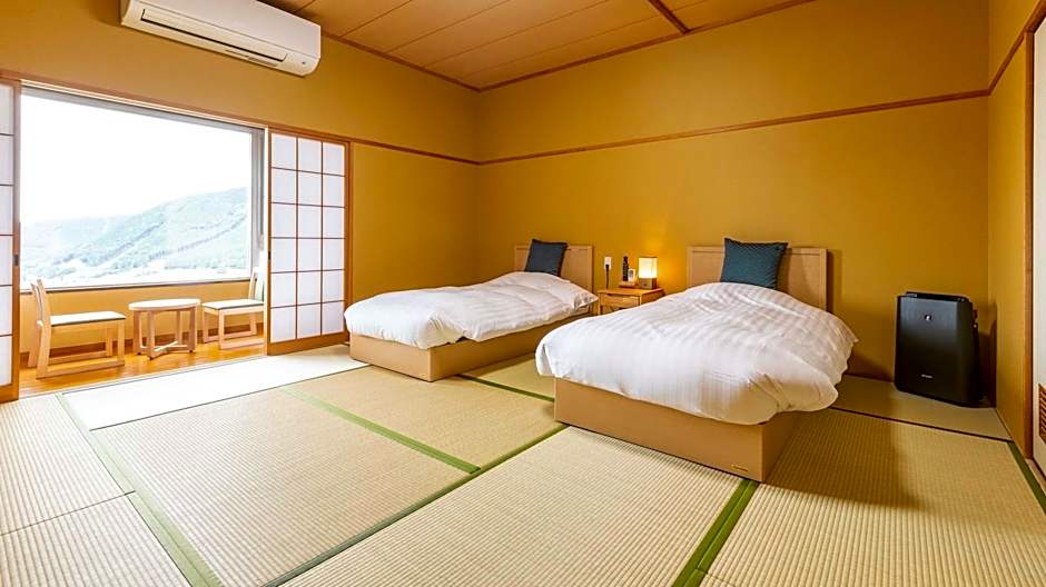 Aso Canyon Terrace & Lodge