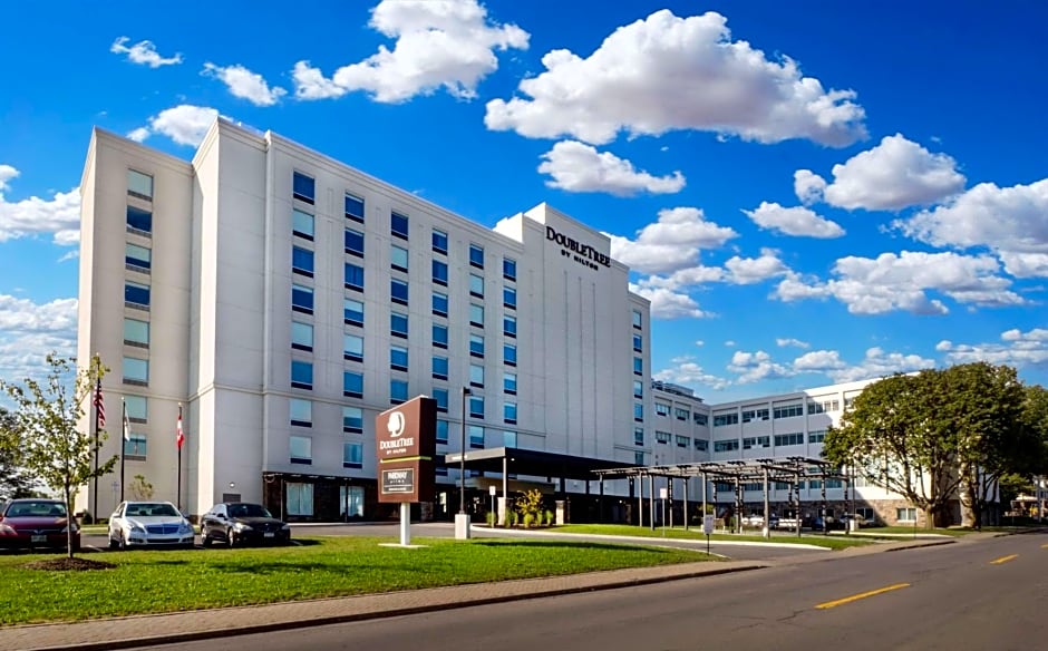 DoubleTree by Hilton Hotel Niagara Falls New York