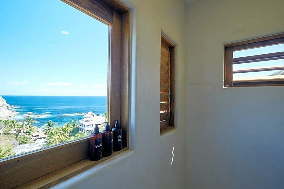 Casa Roni by Xeno - 5 Bedroom Luxury Villa with Ocean View