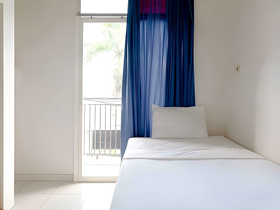 OYO Life 2760 Kost Simpang Borobudur 47