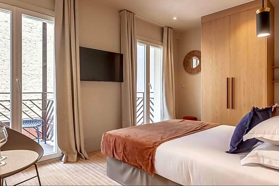 Suites FL By Sweett