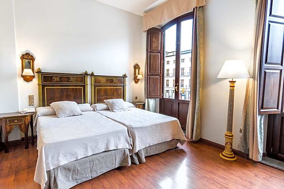 Hotel Plaza Nueva