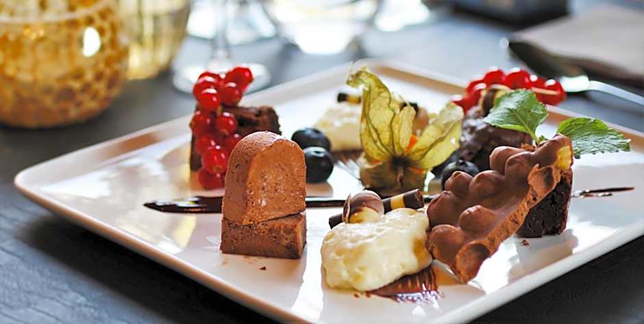 Mezzo Hotel & Business