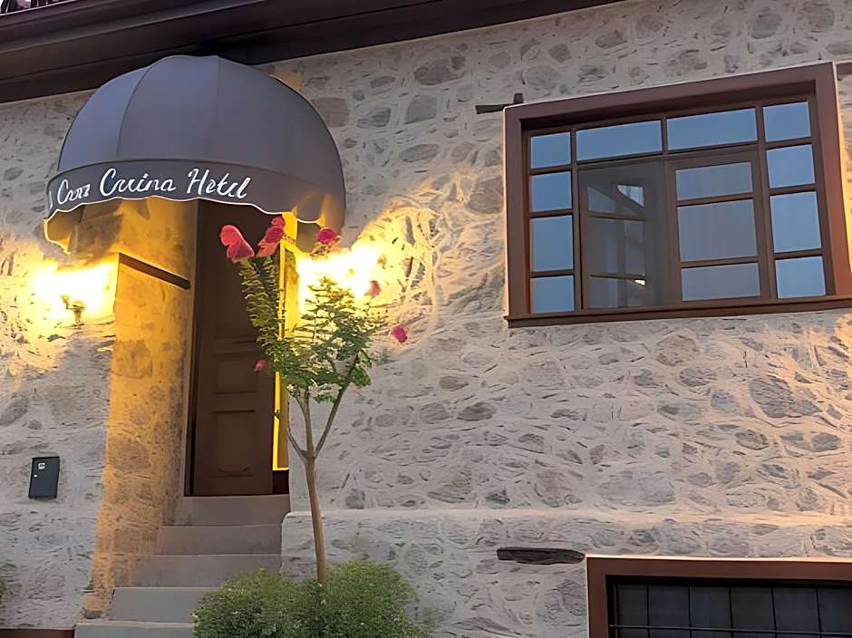 La Casa Carina Hotel