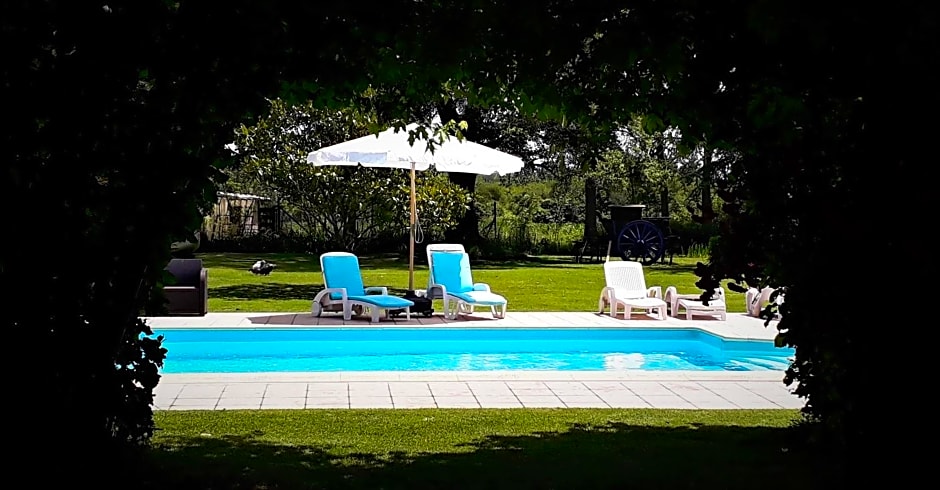 Le Petit Moulin Tournesol BnB