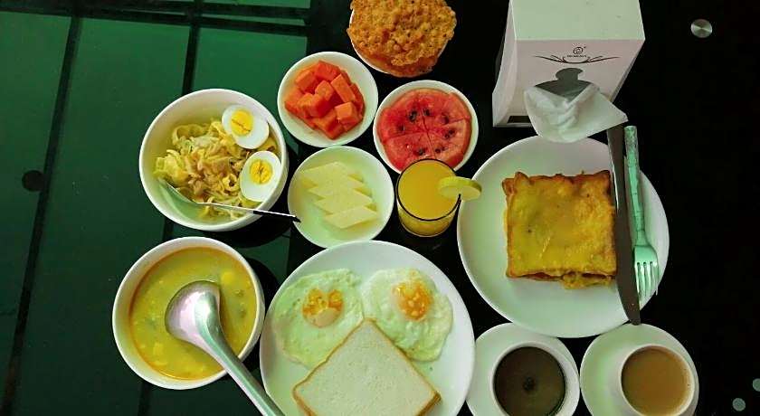 Golden Gate China Town Hotel