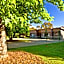 Buffalo Motel and Country Retreat