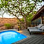 Tuningi Safari Lodge