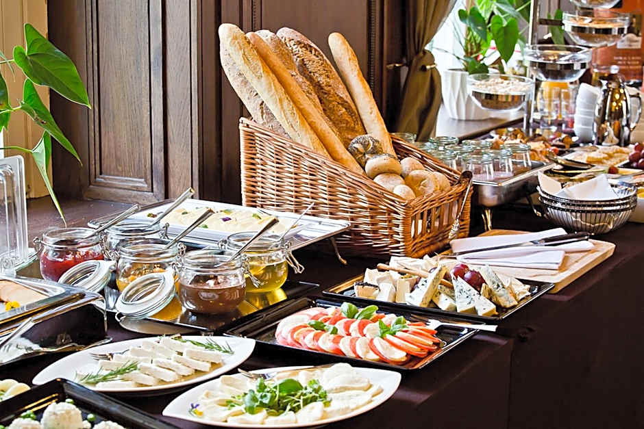 Platinum Palace Boutique Hotel