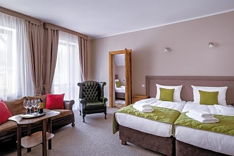 Two-Bedroom Suite
