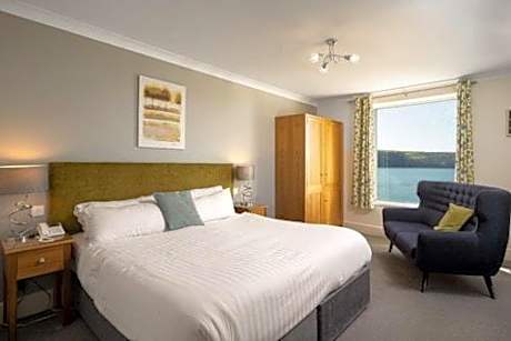 Deluxe Double or Twin Room with Sea View