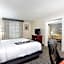 La Quinta Inn & Suites by Wyndham Indianapolis South