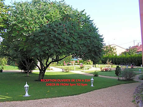 Hôtel Côté Jardin