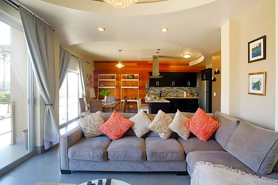 Casa Todos Santos with Gated Parking at Casas Sanblu