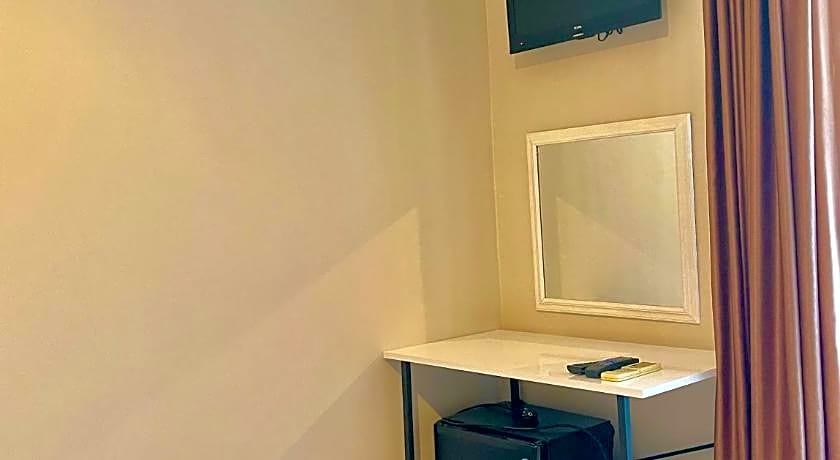 Cennet Hotel