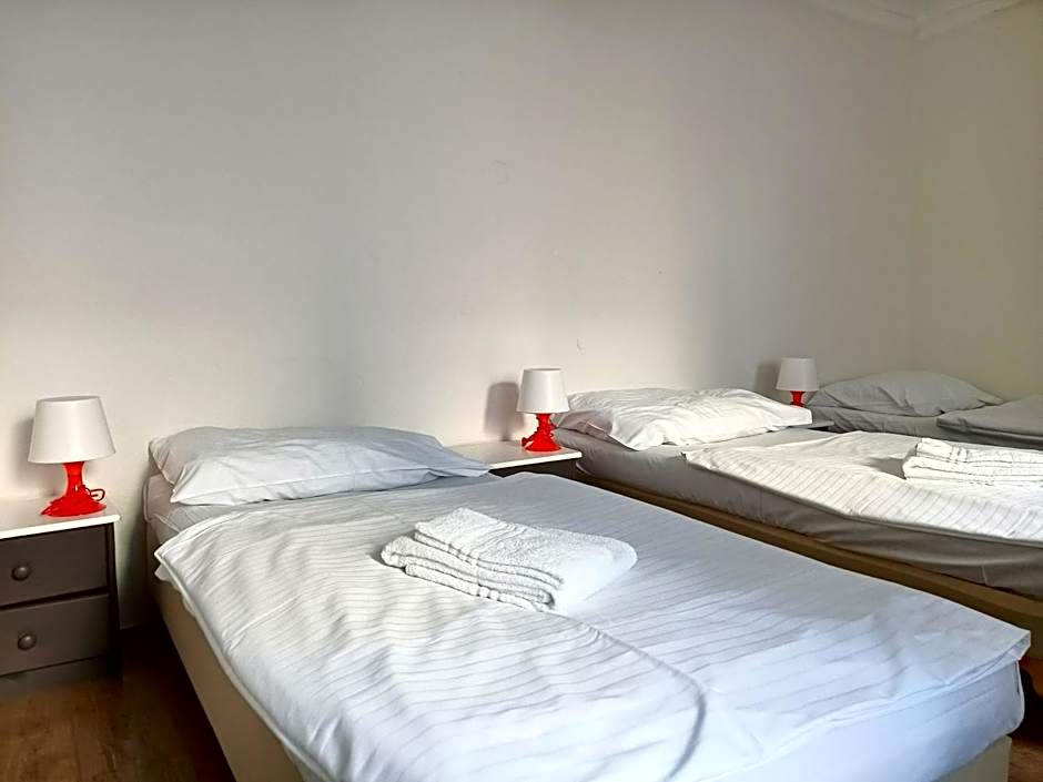 Charles Bridge Hostel & Apartments