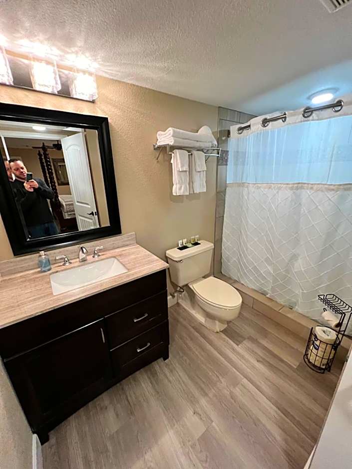 Lantern Light Inn - Romantic Getaway