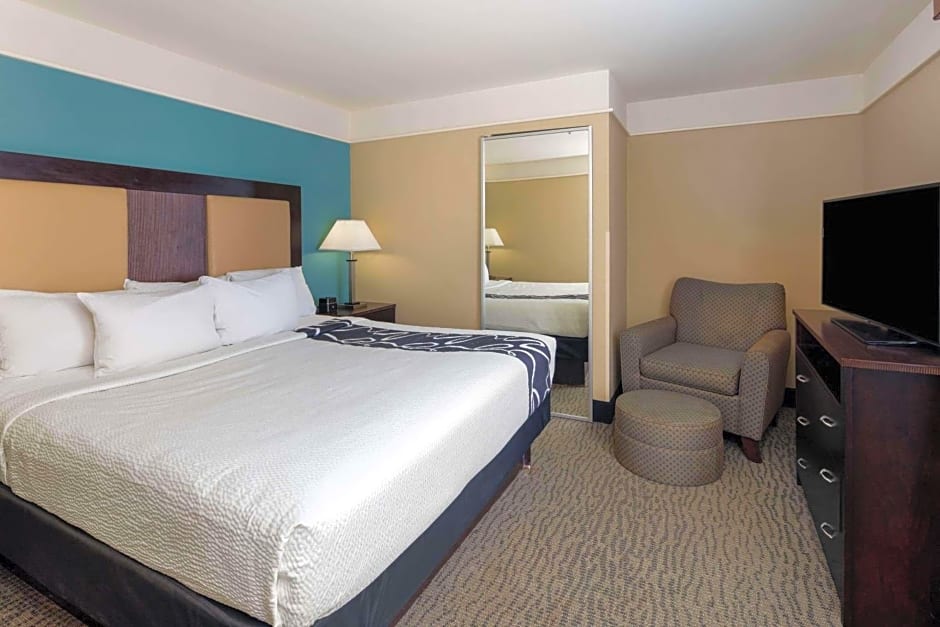 La Quinta Inn & Suites by Wyndham Savannah Airport - Pooler