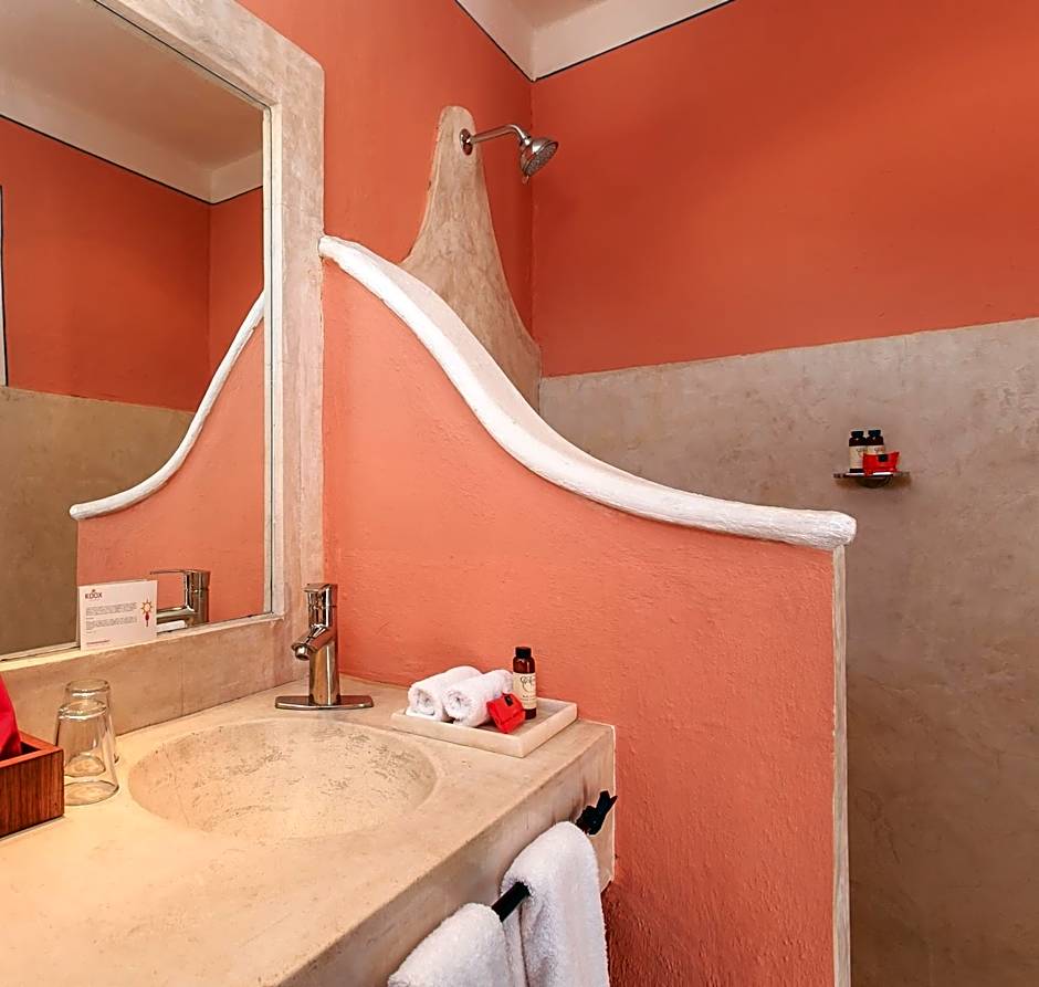 Art 64 Hotel Boutique - Adults Only