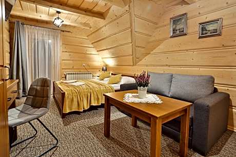 Triple Room with Mountain View