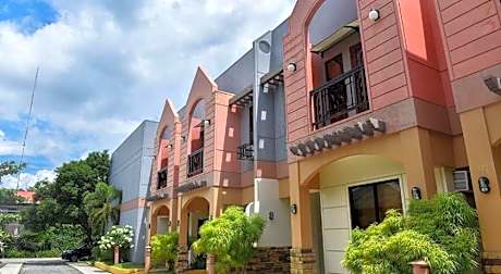 Manora Apartments and Guest House