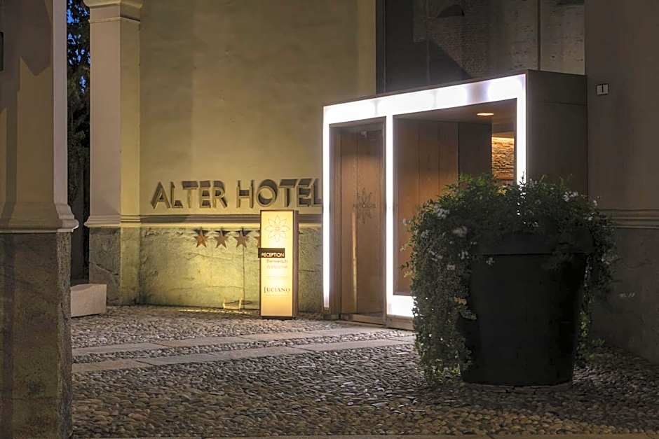 Alter Hotel